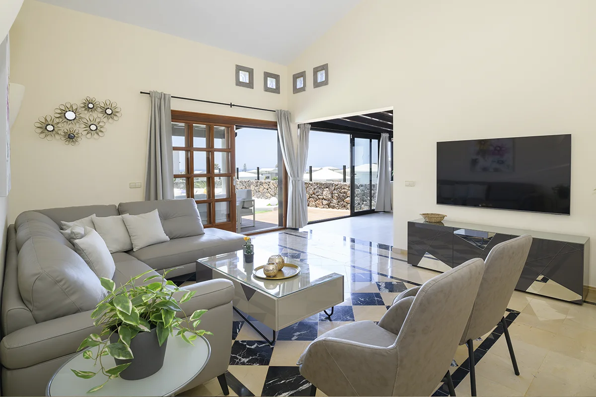 Spacious living room Spacious living room fully equipped in Hipoclub Villa